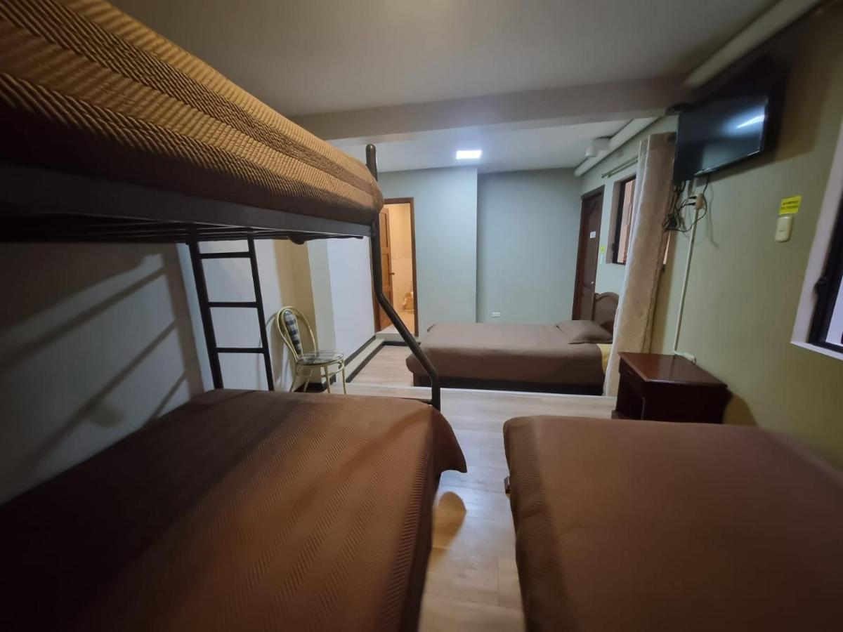 Hostal Alborada كوينكا المظهر الخارجي الصورة